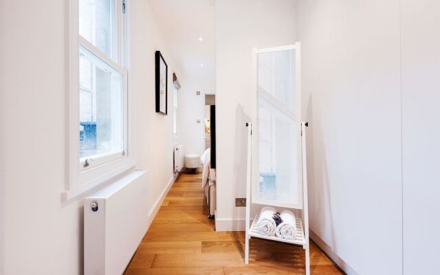 The Lillie Road Residence I - Eh1