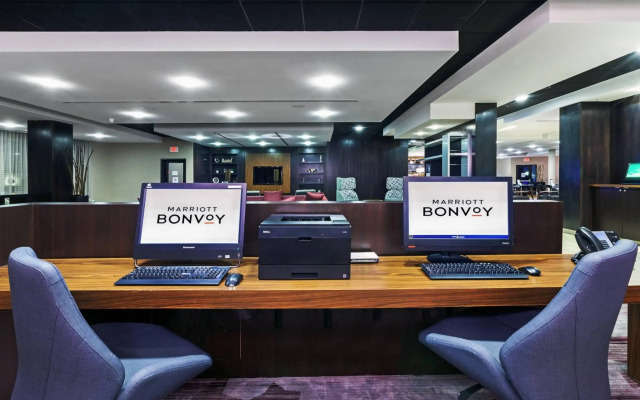 Courtyard by Marriott Tulsa Woodland Hills