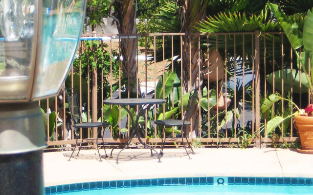 Hotel Iris - San Diego