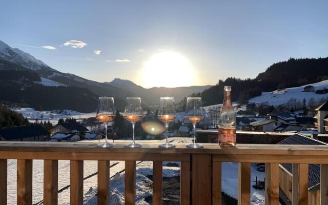 Die Tauplitz Lodges - Penthouse Grimming D7-1 by AA Holiday Homes
