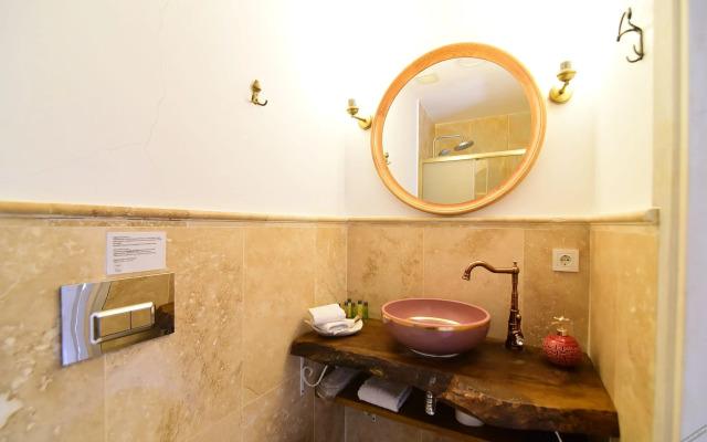 Lunar Butik Hotel Alaçatı