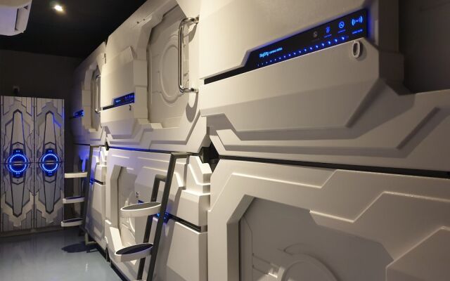 Skycity Capsule Hostel
