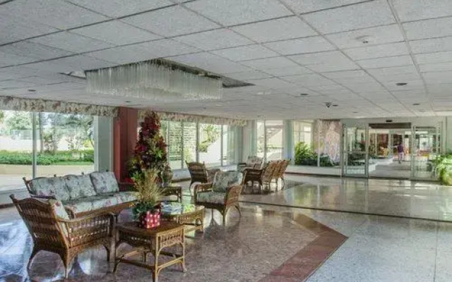 Green Island Apartments - Coral Beach