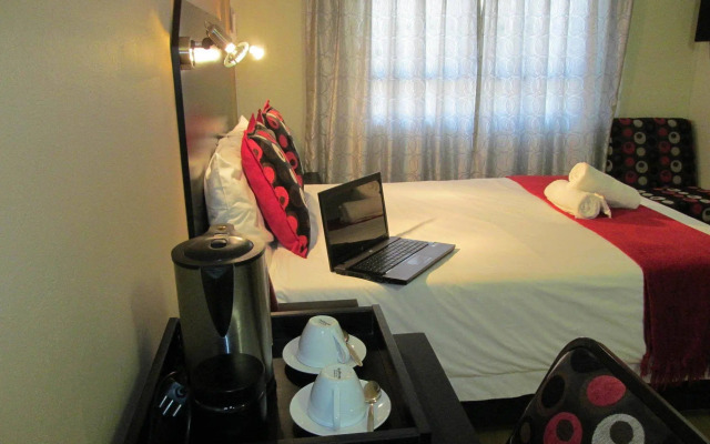 Maqalika Guest House