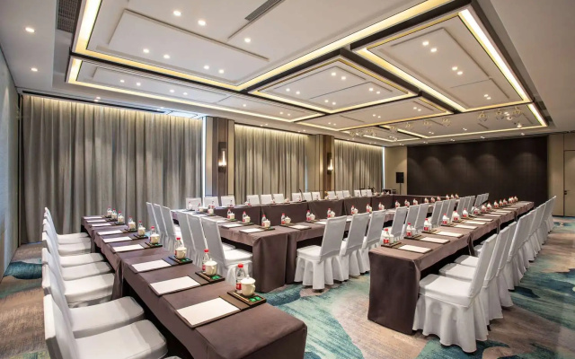 Ramada Plaza Wyndham Xiangyang Xiangzhou – Business – Xiangyang