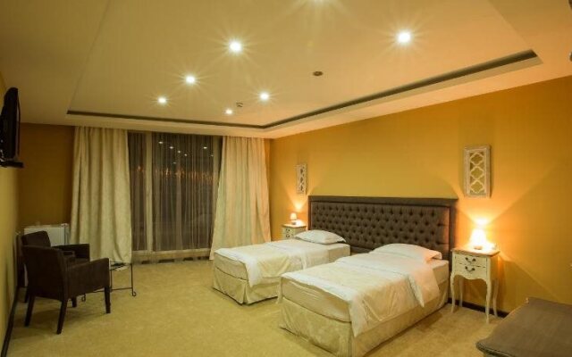 Amber Hotel