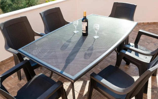 Dalmatian Apartments Bilice