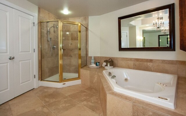 Crd0310 3 Bedroom Condo