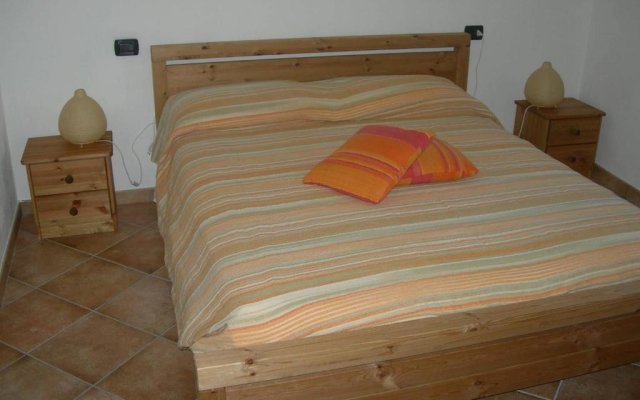 Appartamento Con Giardino