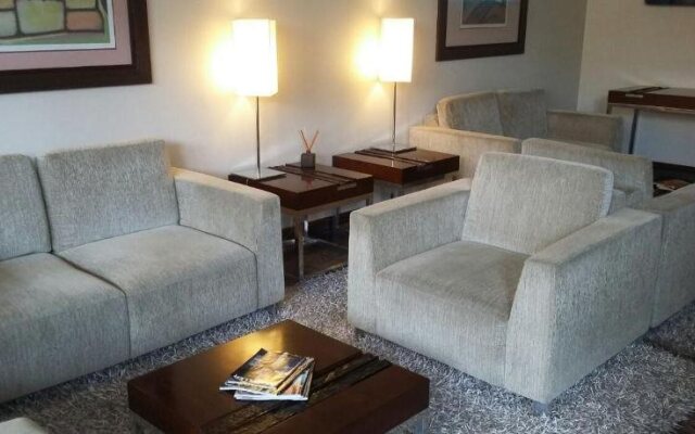 Wall Street Flat Service