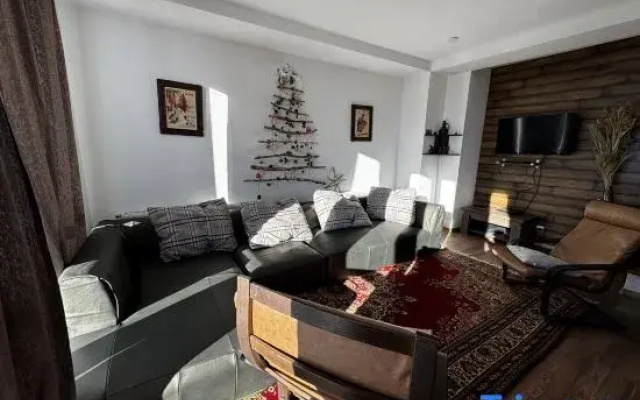 Mountain house Heavenly for 10 guests