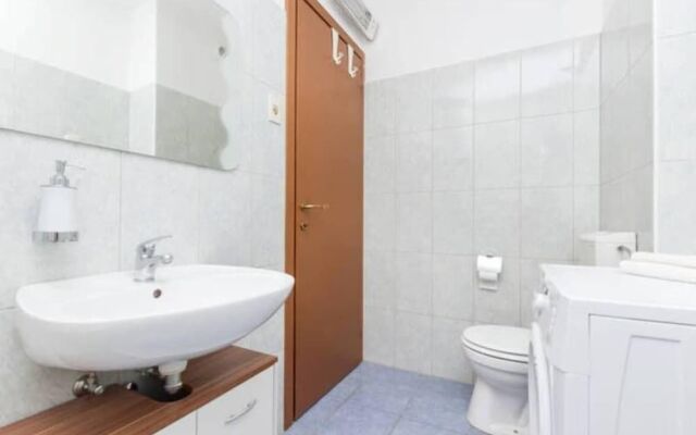 Apartment Zvijezda Mora With 4