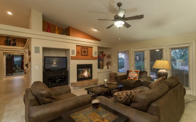 Cave Creek Retreat 3 BR by Casago