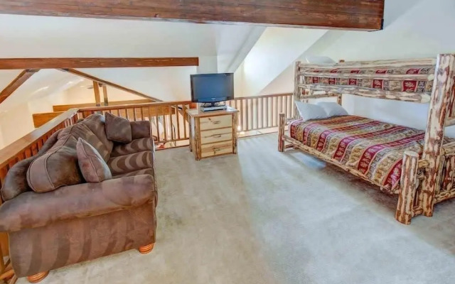 The Lodges 1114 - Two Bedroom Condo