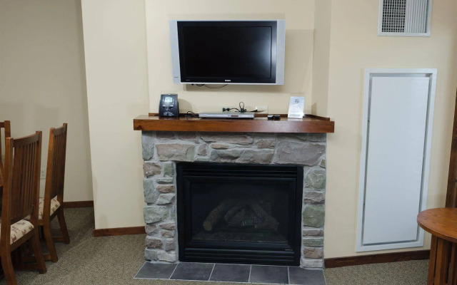 Soaring Eagle Lodge