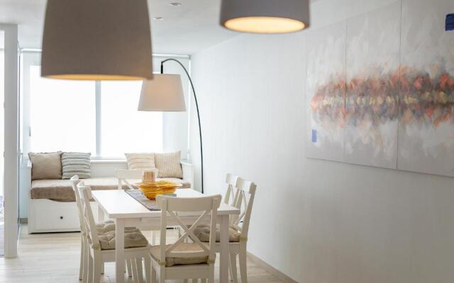 V008 - ESTRELLA DE RELJA - Roses