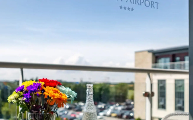 Carlton Hotel Dublin Airport Hotel