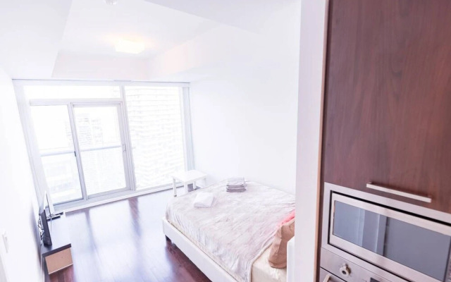 Serenity Stay With Lakeshore View From 50+ Floor