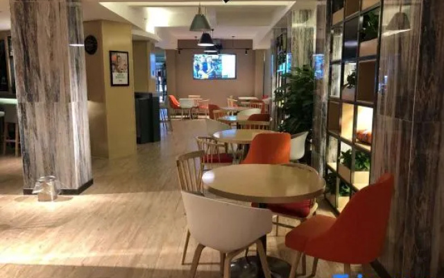 Ouyi Hotel (Yuzhou Yanquan Square Branch)