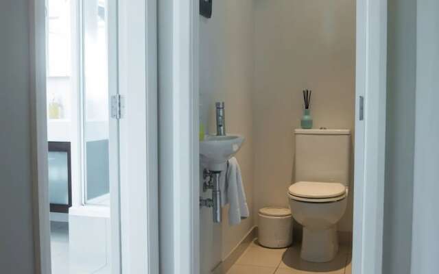 2 Bedroom Garden Oasis in Mount Eden