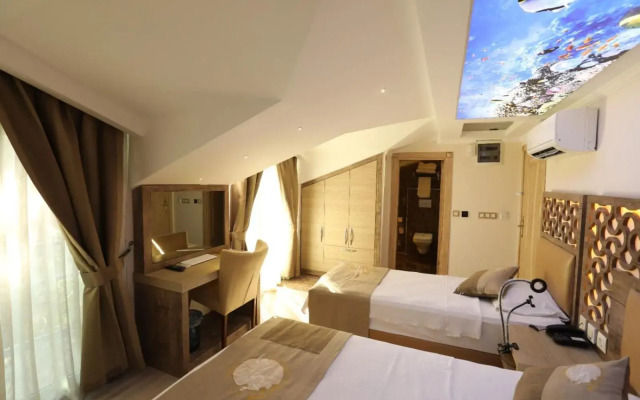 Unluselek Hotel