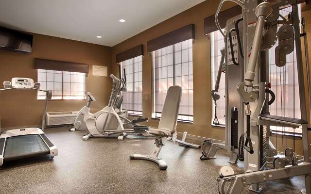 Best Western Giddings Inn & Suites
