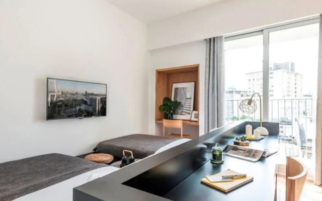 base WENDING Serviced Apartment