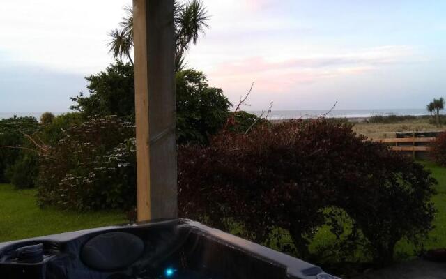 Awatuna Sunset Lodge