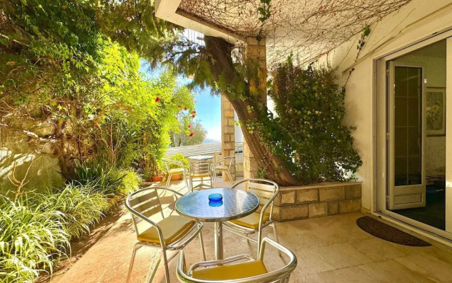 Sun Rose apartments Sveti Stefan