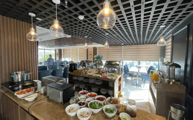 Oasis Hotel Quy Nhon