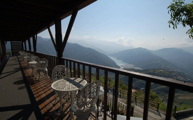Victoria Peak Garden Resort