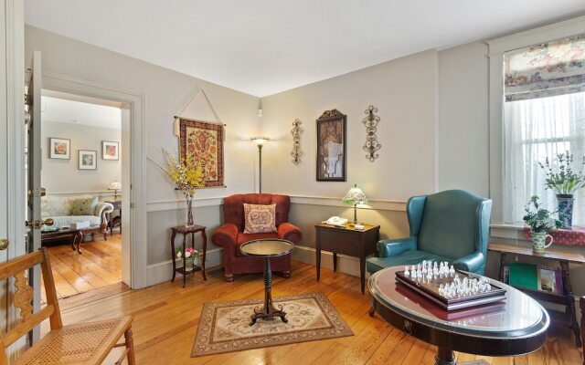 After Eight Bed and Breakfast