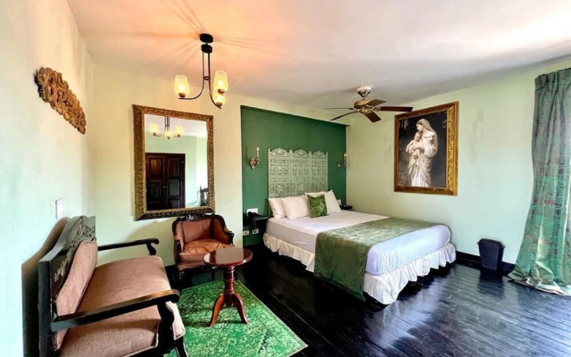8aps-4 Luxury House in the Historic Center With Pool Air Conditioning and Wifi - Cottages_and_Houses in Cartagena - Photo 4