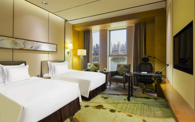 Crowne Plaza Tianjin Meijiangnan by IHG