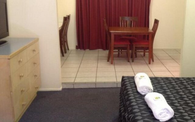 Parkside Motel
