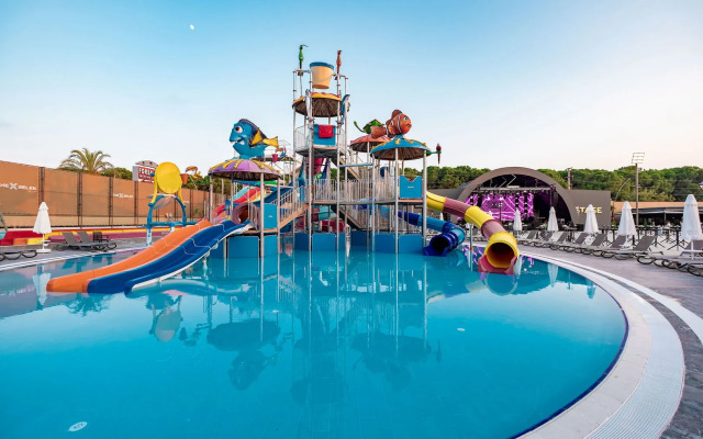 The X Belek