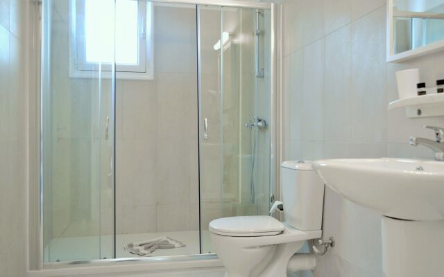 Folies Corfu Hotel Apartments