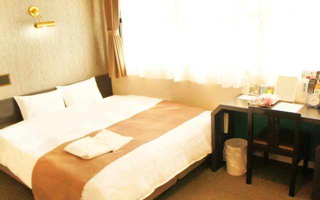 Hotel Abest Shinanjo Ekimae