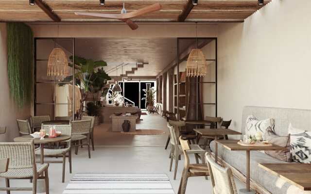 Amyth of Mykonos Agios Stefanos