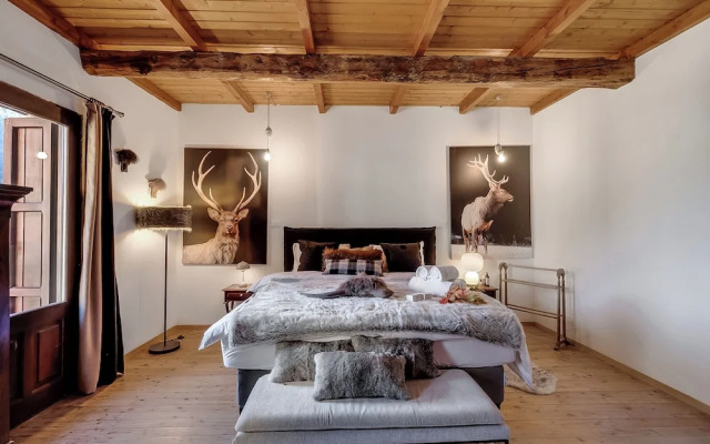 La Baita 1800 Ski In Ski Out