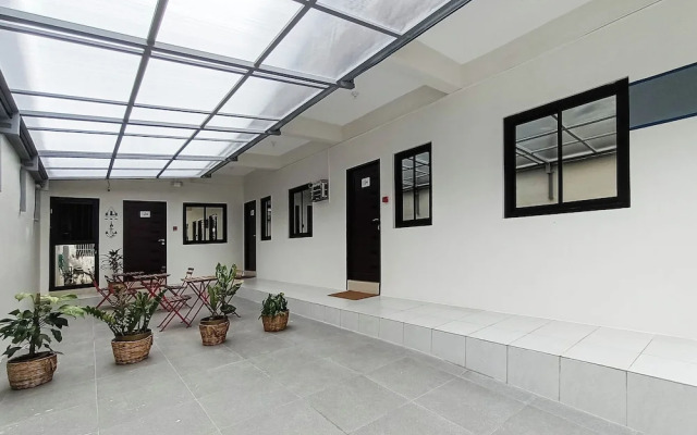 Manzil Anilao Cosy 2 Bedroom Apartment U1