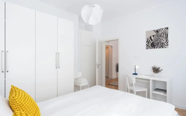 Starflat Gorgeous central apartment NDK