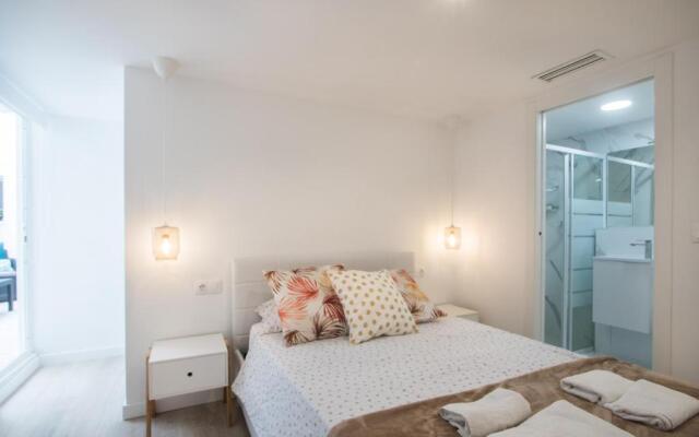 Stylish *NEW* Apartment in Alicante w/ 4 bedrooms