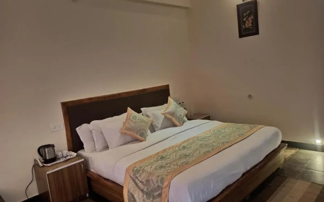 Naina Bird Resort