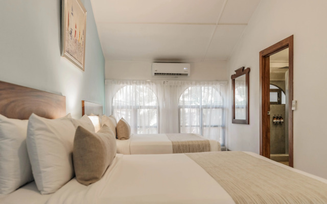 Bahia del Sol Beach Front Boutique Hotel