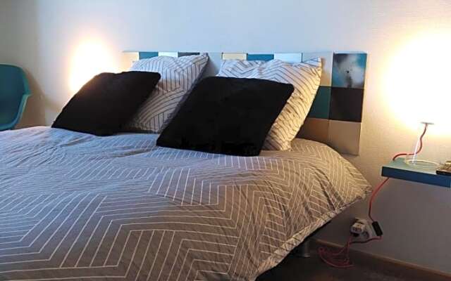 Studio et chambres d'hôtes les nuits de Gesnes