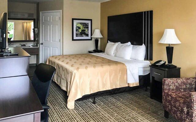 Quality Inn Seneca