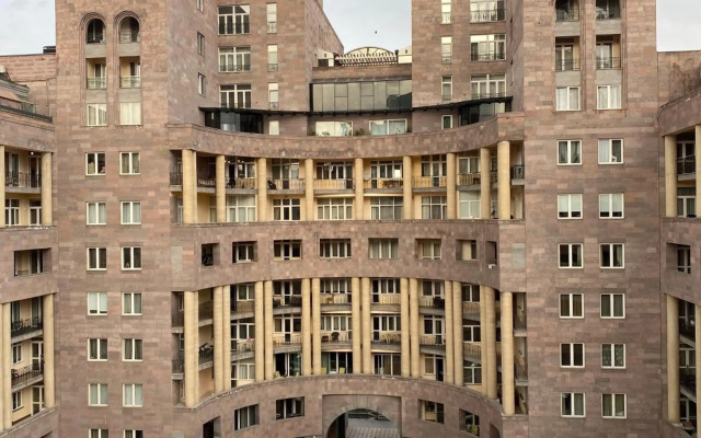 Northern Avenue, 3 bedrooms Luxury, Modern apartment HH842