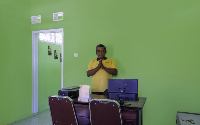 OYO 2859 Fatan Costel Syariah