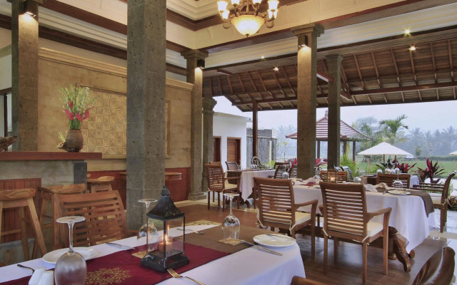 Puri Hari Resort and Villas